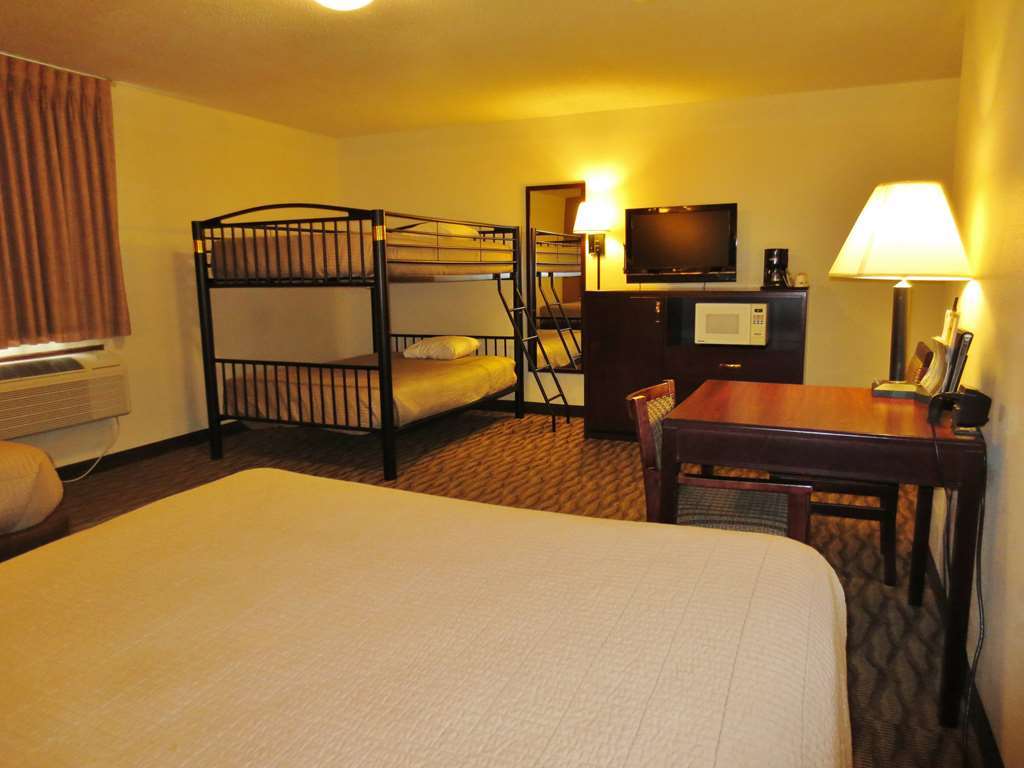 Americas Value & Motel