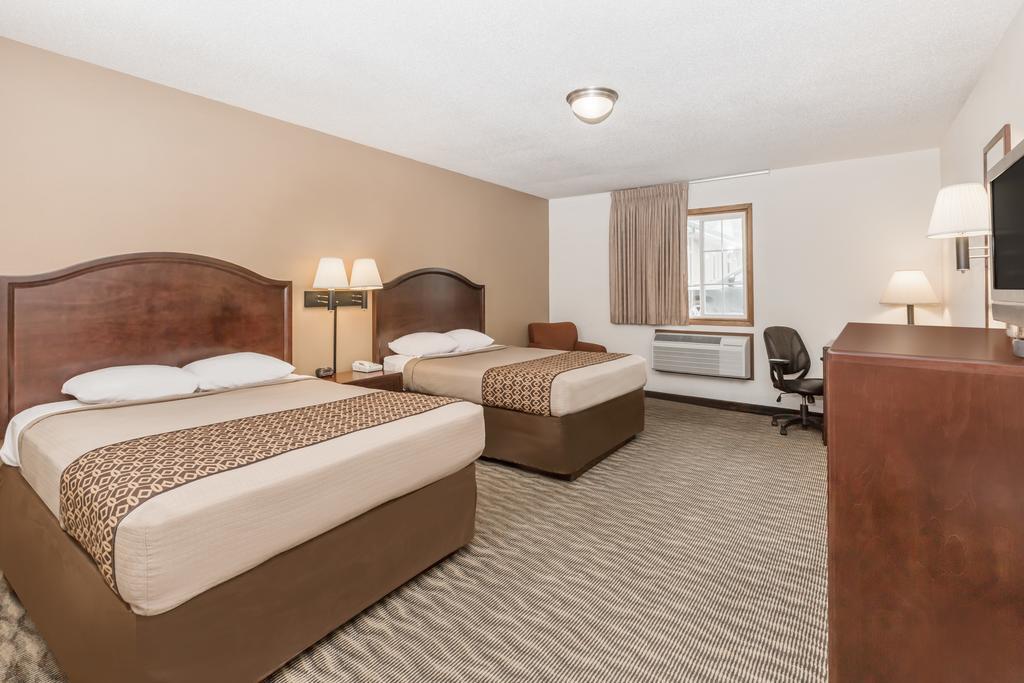Motel Americas Value & 3*