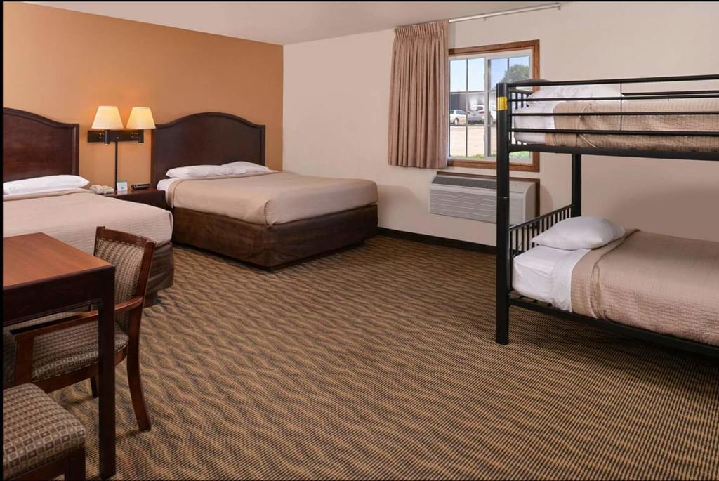 Motel Americas Value & 3*