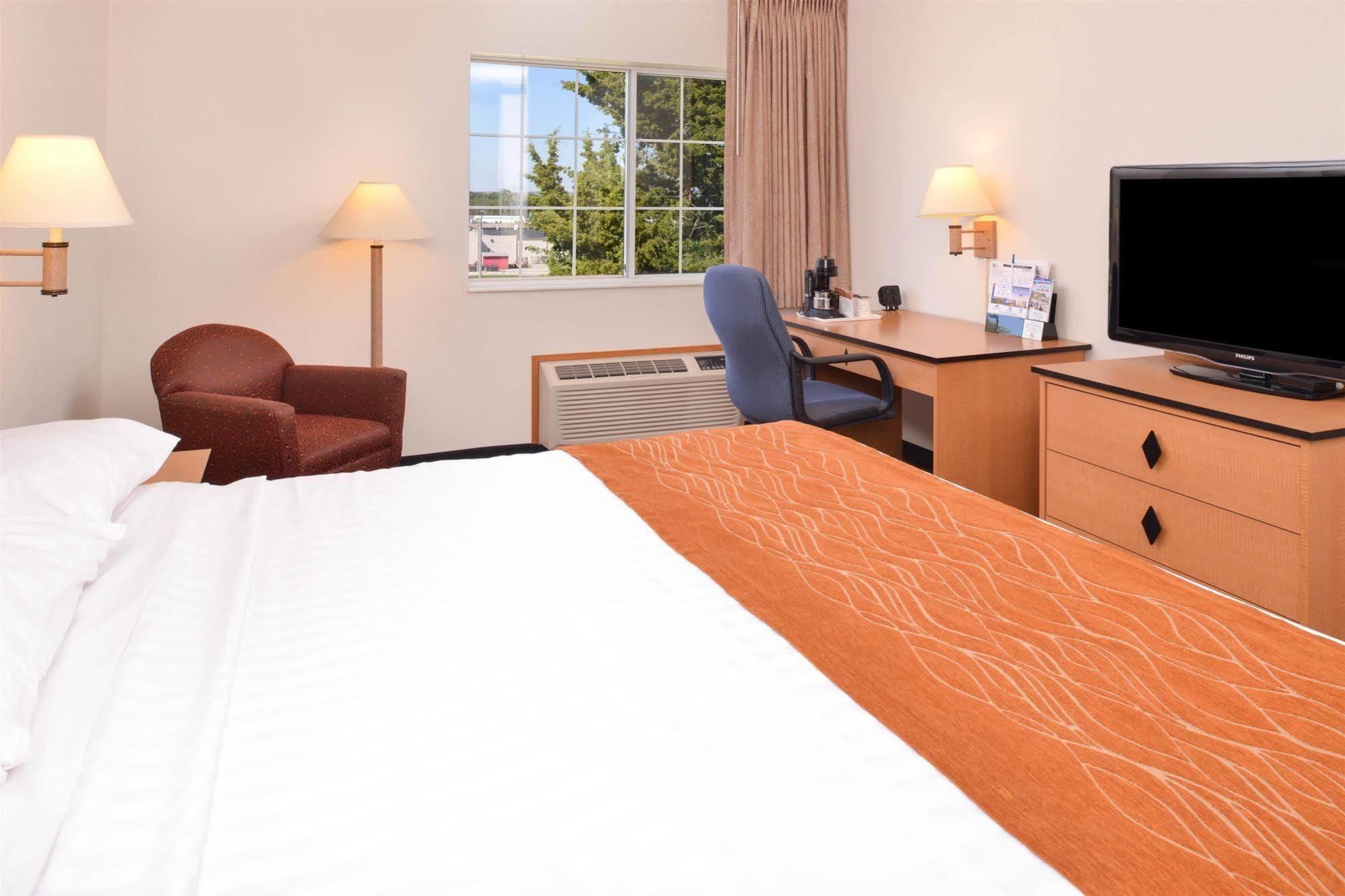 Motel Americas Value & Atlantic